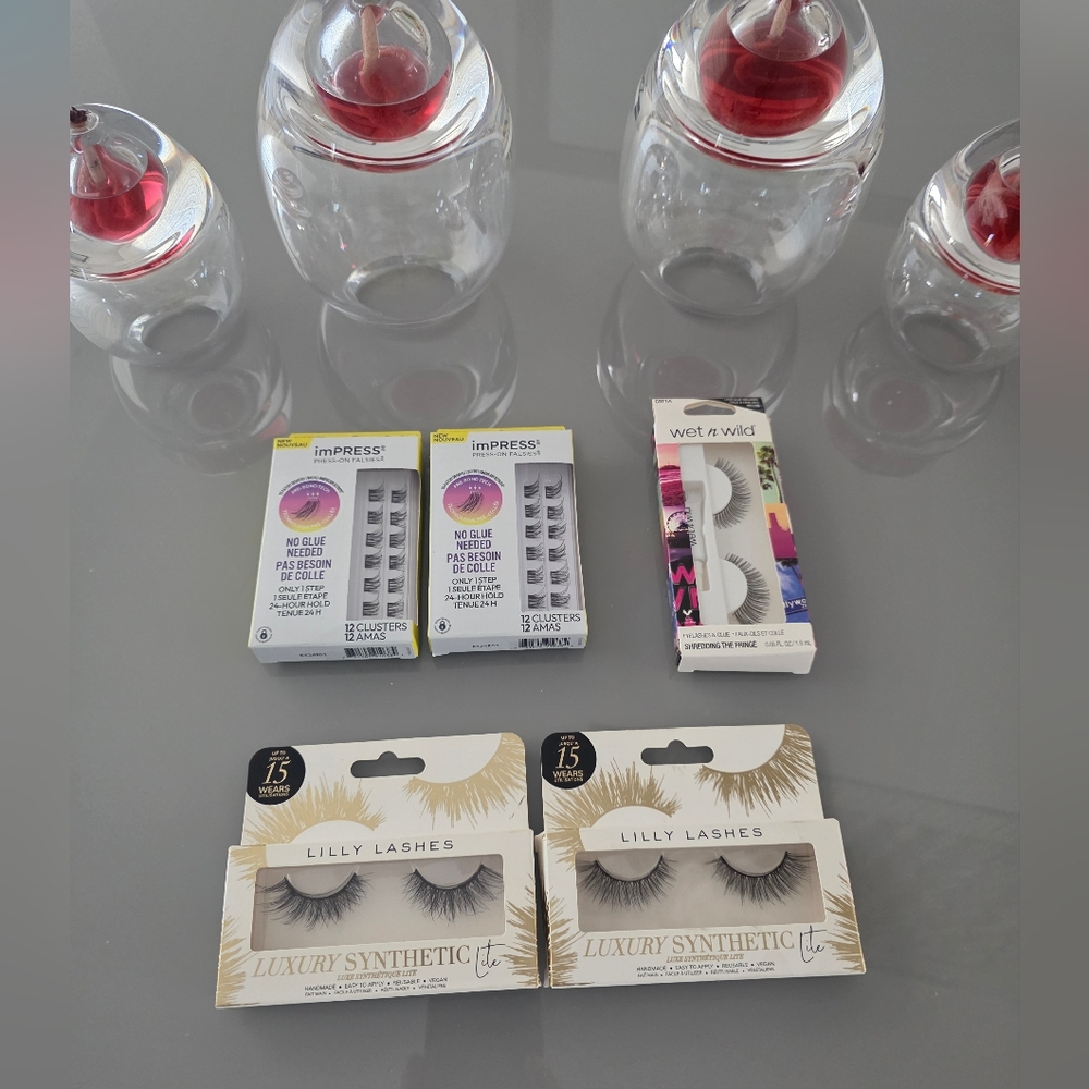 Bundle Of Luxury Synthetic Eyelashes - Black and Gold Packaging, Clusters